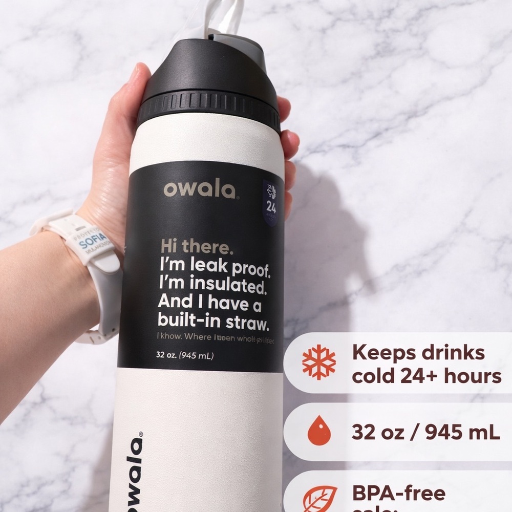 Owala 32 oz Insulated Water Bottle - Cream & Black